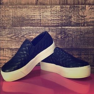 Platform Sneaker